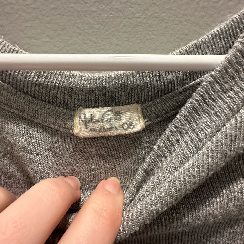 Gray Ribbed Tee - Picture 3 of 4